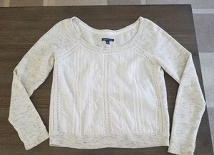 American Eagle Oatmeal grey lace crocheted top